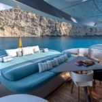 Yacht-Pershing-90-Inspiration-0009