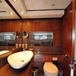 Yacht-Sunseeker-Predator-84-Ariyas-0009